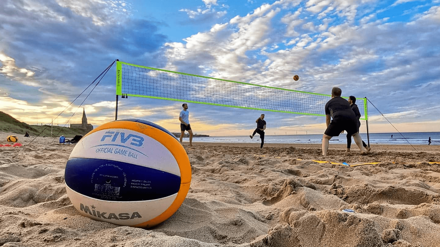 Volleyball for beginners: how do I start playing?