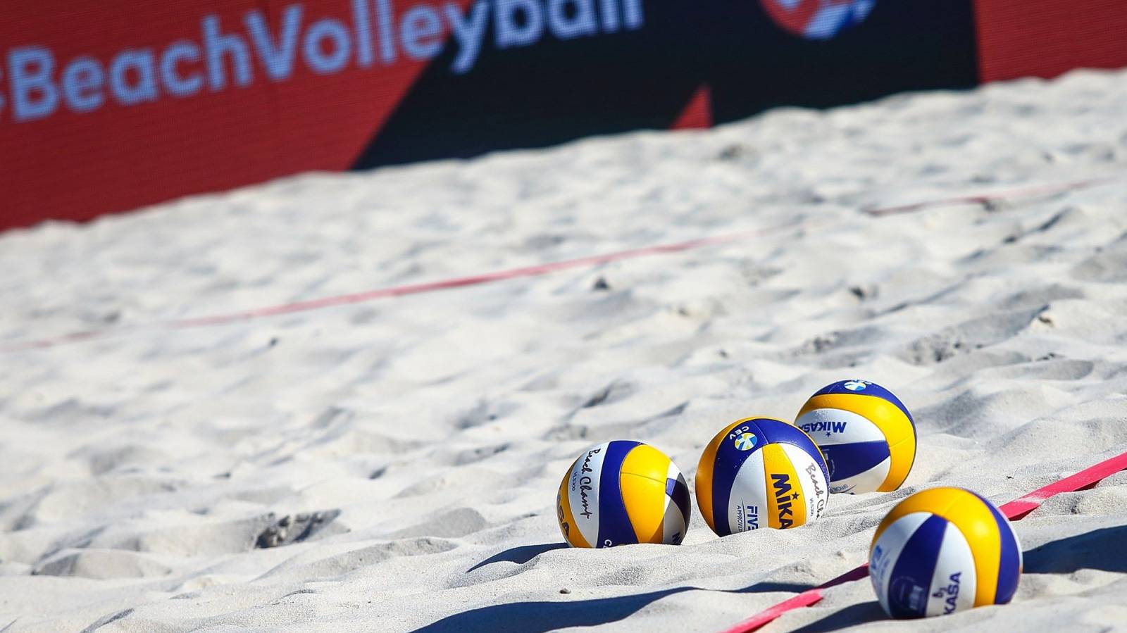 Keefe-Palmer and Hunter-Rocha to represent England at NEVZA Beach Championships