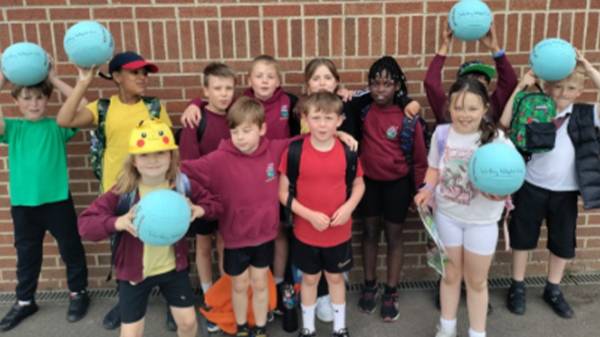 Volleyball England resources can help schoolchildren learn the basics 