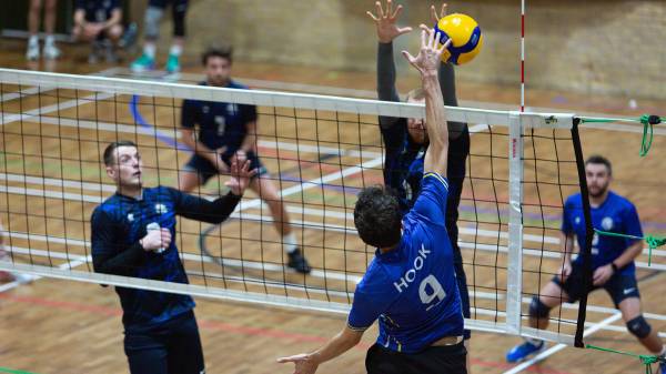 NVL Review (6th and 7th December) - UON women stand firm at top as Stockport get off the mark